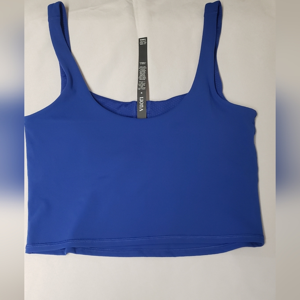 Vouri Daily Yoga Crop Tank - Picture 5 of 6